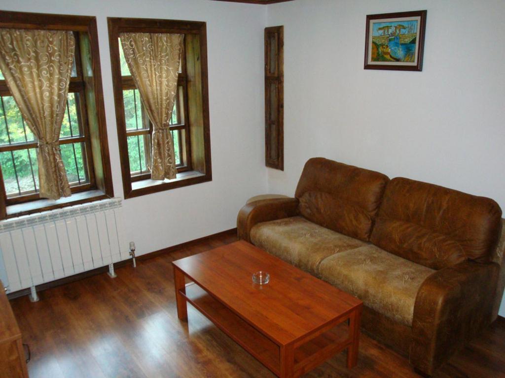 Voevodski Eco Complex Hotel Katunishte Room photo