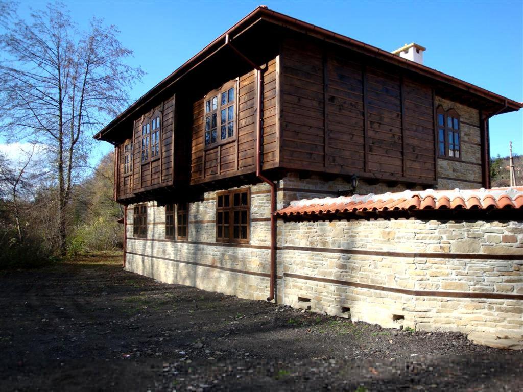 Voevodski Eco Complex Hotel Katunishte Exterior photo